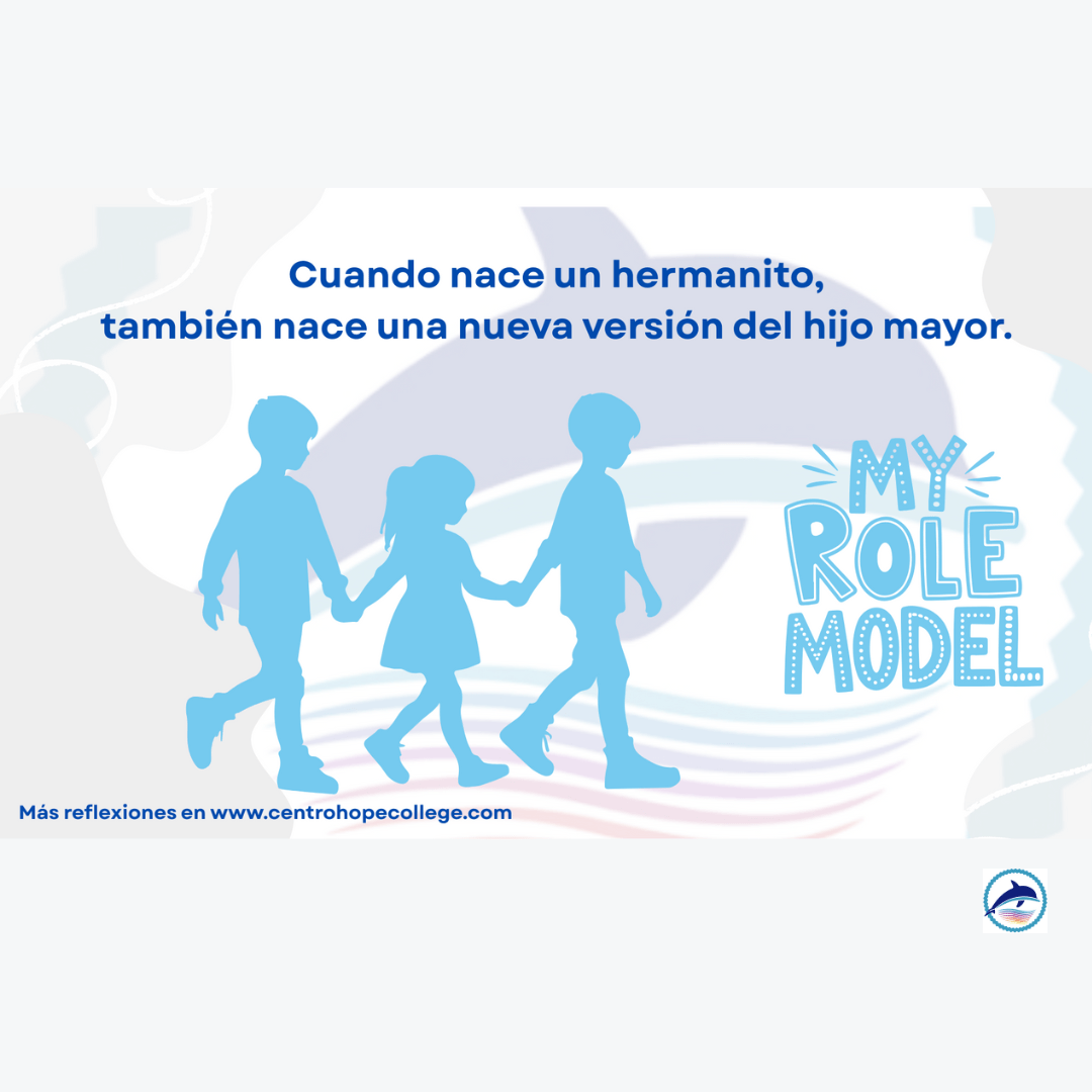 Cuando nace un hermanito, nace también una nueva versión del hijo mayor: ilustración de tres niños caminando de la mano, con el mensaje “My Role Model”, representando el nuevo rol emocional del primogénito tras la llegada de un nuevo bebé.